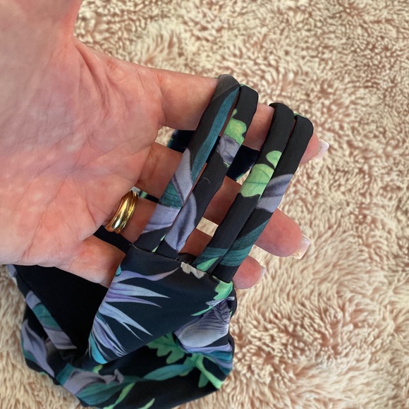 Billabong bikini bottom S - Picture 4 of 5